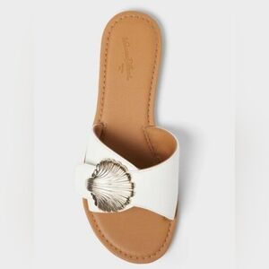 SOLD!!! Universal Thread Shoes Women Size 11 White Nesryn Shell Ornament Slide